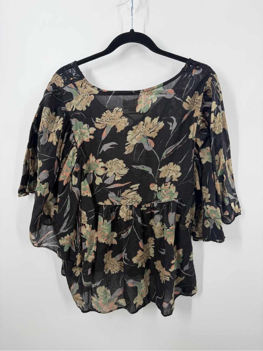 Ralph Lauren Denim & Supply Floral Flutter Sleeve Black Top - Picture 6 of 6